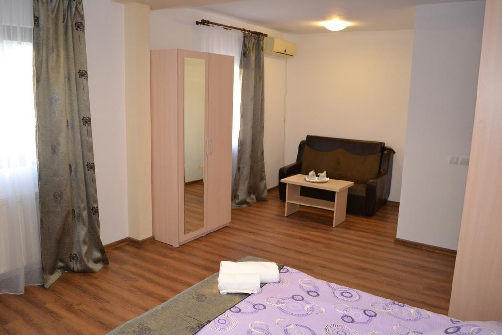 Pensiunea Meridian Corbeni Ruang foto