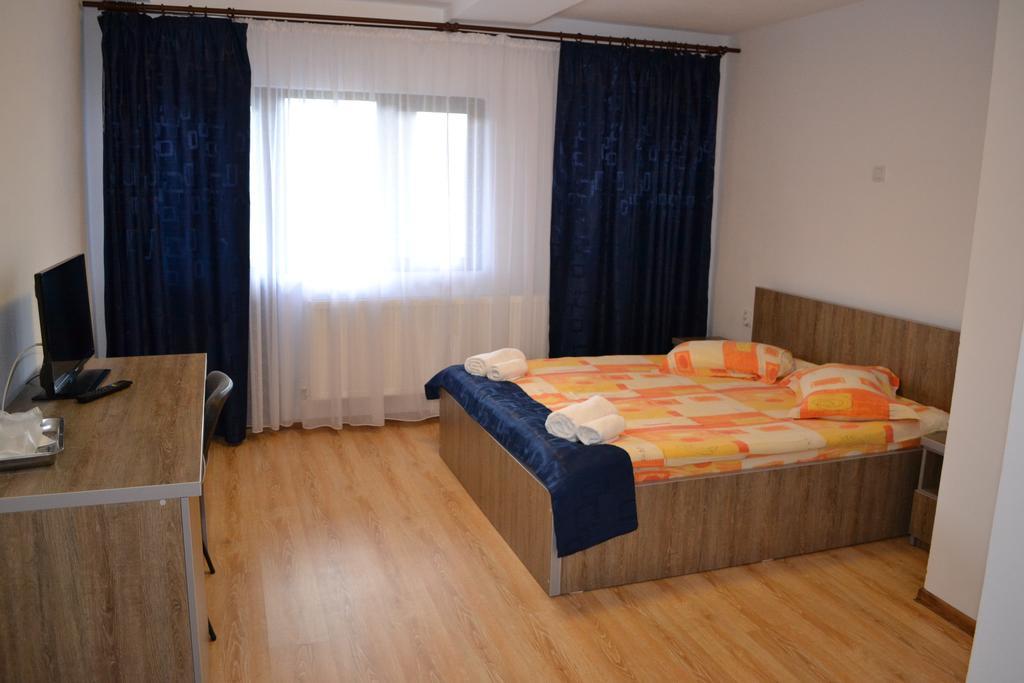 Pensiunea Meridian Corbeni Ruang foto